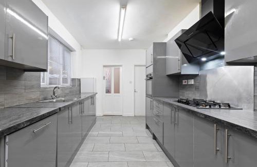 Nottingham Casa | Helen's House