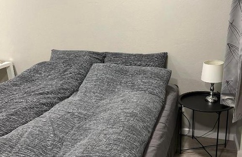 Laugardalur Apartamento | Helena's studio, Reykjavík 104