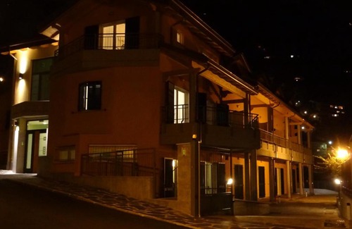 Cannero Riviera Apartamento | Helianthus Residence