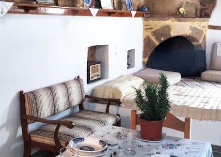 Malonas Casa | Heliophilia Malona