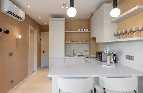 Bodrum City Center Apartamento | Helis Suites Bitez : Two-Bedroom Apartment