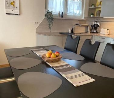 Appenweier Apartamento | Helle, gemütliche, kühle,moderne Wohnung Nähe Europapark, Straßburg, Schwarzwald