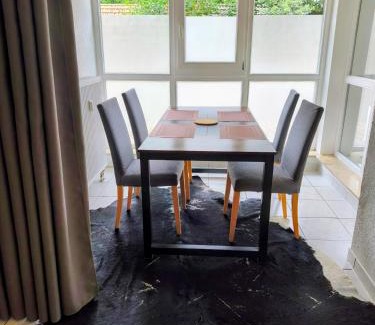 Spiegelberg Apartamento | Helle und geräumige Ferien- und Monteurwohnung nur für Sie allein AUjvari Vermietungen