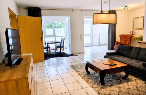 Spiegelberg Apartamento | Helle und geräumige Ferien- und Monteurwohnung nur für Sie allein AUjvari Vermietungen