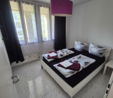 Hellersdorf Apartamento | Hellersdorf City