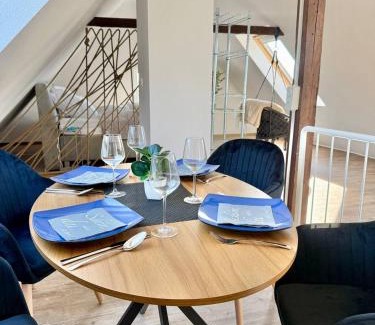 Burgeresch Apartamento | Helles Ferienhaus super zentral mit gratis Stellplätzen N162