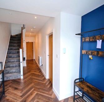 Stafford Casa | Hello Stays