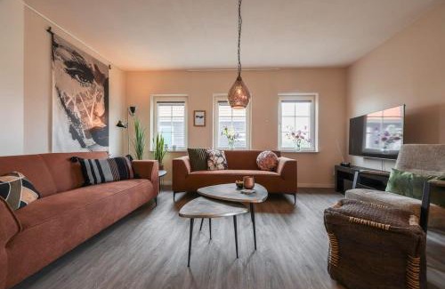 Ossenisse Casa | Hello Zeeland - vakantiewoning Knuitershoek 66
