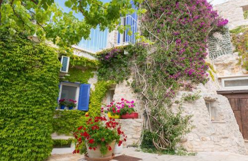 Bisceglie Villa | HelloAPULIA - Sweet Trullo on the Beach - Unique Seafront house with Direct Beach "Ponte Lama" Access and Private Patio