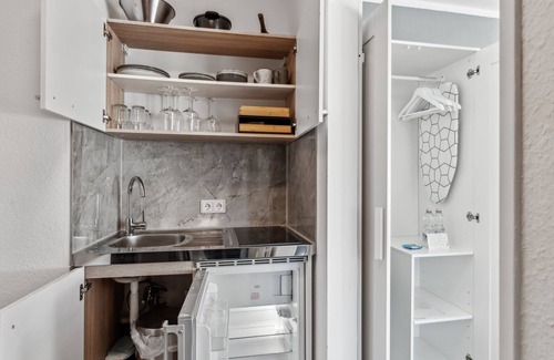 Braunschweig City Center Apartamento | Hellohome I Cosy City Studio with large Rooftop Terrace & Parking Space