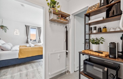 Braunschweig City Center Apartamento | Hellohome I Cosy City Studio with large Rooftop Terrace & Parking Space