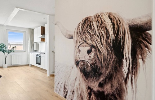 Braunschweig City Center Apartamento | Hellohome Urban Design Apartment by the Castle 115 sqm Kicker