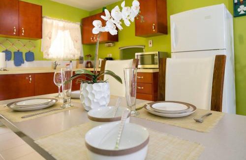 Spanish Town Casa | Hellshire Portmore Vacation Home