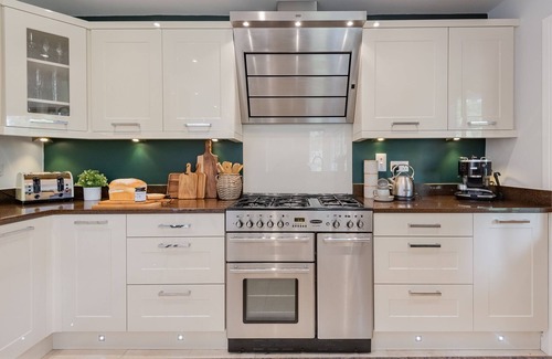 Grasmere Casa | Helm View, Grasmere, Sleeps 10 with Hot tub!