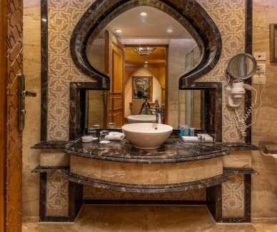 New Cairo Hotel | Helnan Landmark Hotel