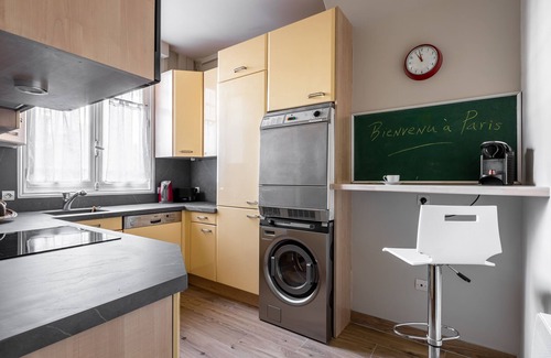 6th Arrondissement Apartamento | CAMPANA DE HEMMINGWAY, PASOS A LUXEMBOURG JARDINES, 2 CAMAS GRANDES, LUJO CON AC