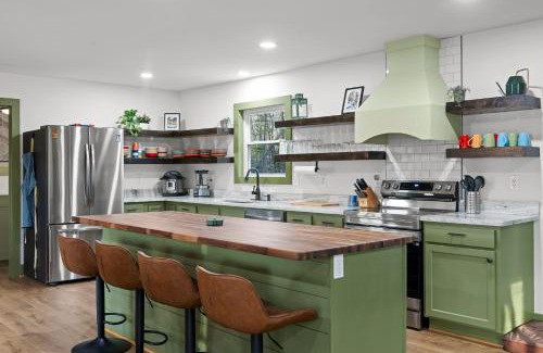 Pikeville Casa | Hemlock Haven - Fall Creek Falls Escape -Sleeps 16