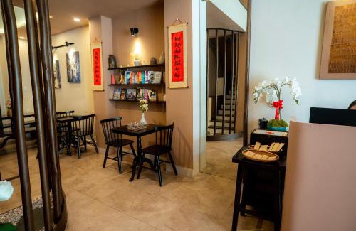 Phuong 8 Hotel | HemTouch House