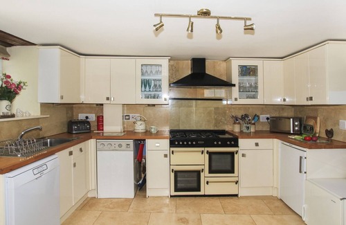 Cylch-Y-Garn Cabaña | HEN GILFACH, ideal para familias en Llanfairyngnhornwy, Ref 1008875