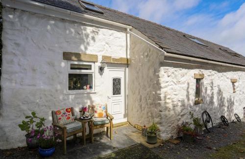 Cylch-Y-Garn Casa | Hen Gilfach