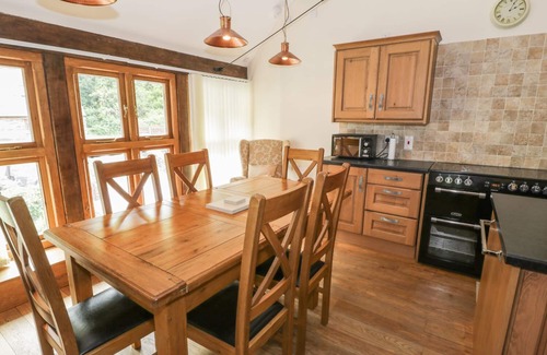 Fairbourne Cabaña | Hendoll Barn