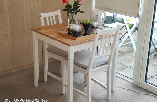 West Hendon Casa | Hendon Central, Private room ensuite