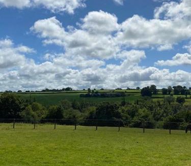 Boncath Otro | Hendre Glamping Retreat- The Sparrow's Nest