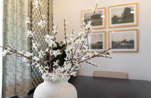 Talbot's Corner Casa | Henley & Hank at The Lucy by Stay Local Nashville