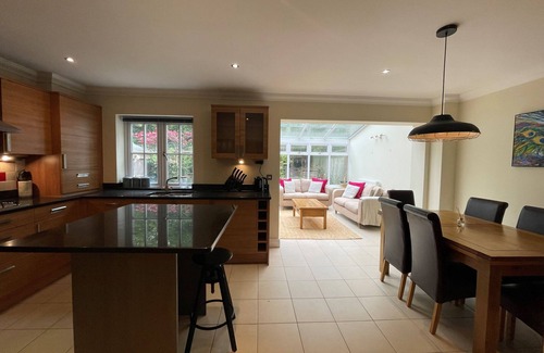 Peppard Common Casa | Henley, Spectacular, Spacious Four Bedroom House