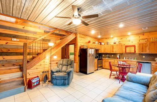 Edgemont Cabina | Hennie's Hideaway #2
