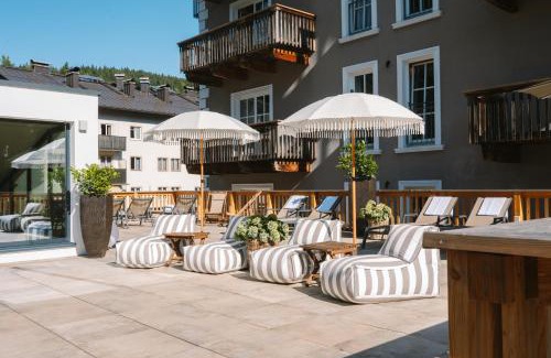 Kitzbuehel Hotel | HENRI Country House Kitzbühel