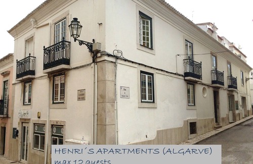 Lagos City Center Apartamento | APARTAMENTOS HENRI - Centro de la ciudad: 4 habitaciones - ¡Lo mejor en Lagos!