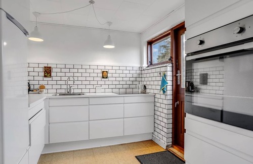 Fej Casa | "Henrich" - 300m from the sea by Interhome