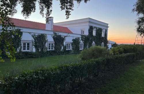 Almeirim Cama Y Desayuno | Herdade de Santa Maria