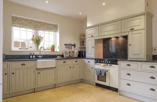 Easton Grey Cabaña | Herdsman's Cottage Beautiful 3 Bed in Wiltshire