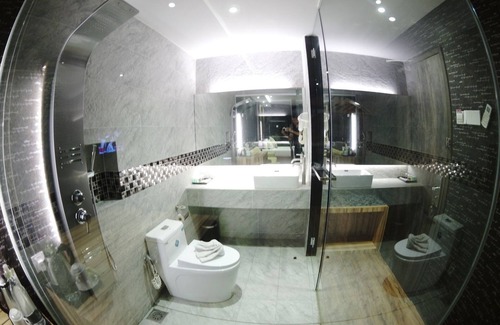 Taman Sutera Utama Hotel | Here Hotel