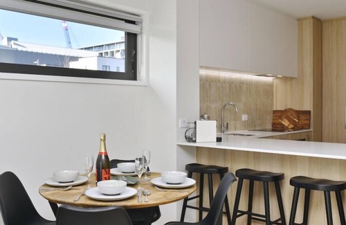 Christchurch City Centre Apartamento | Hereford St Apartment-Modern Urban Retreat in Christchurch City