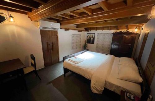 Kochi Casa | Heritage 3 bedroom cottage in Kochi