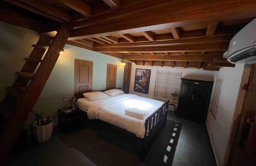 Kochi Casa | Heritage 3 bedroom cottage in Kochi