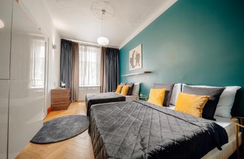 Josefov Apartamento | Heritage Haven Charming 3BR City Center