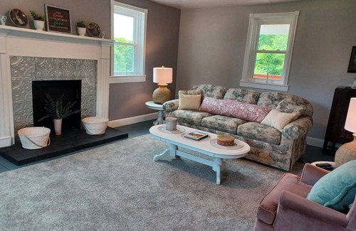 Farmington Casa | Heritage Homeplace in the Highlands