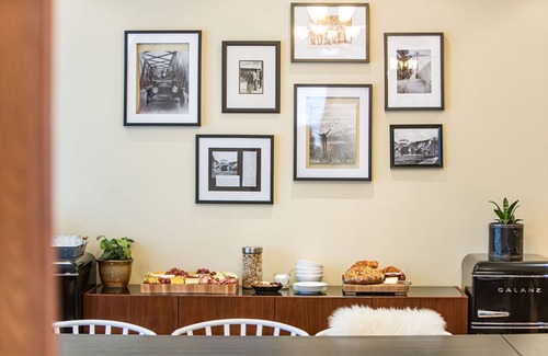 Revelstoke Casa | Heritage Location in Heart of Revelstoke