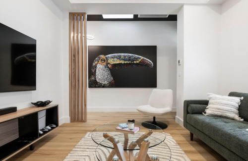 Carlton South Apartamento | Heritage Luxe Terrace Opposite Melbourne Uni