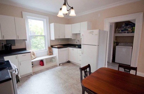 Downtown Halifax Casa | Heritage Townhouse in Downtown Halifax