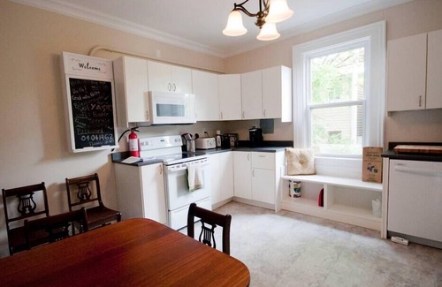 Downtown Halifax Casa | Heritage Townhouse in Downtown Halifax