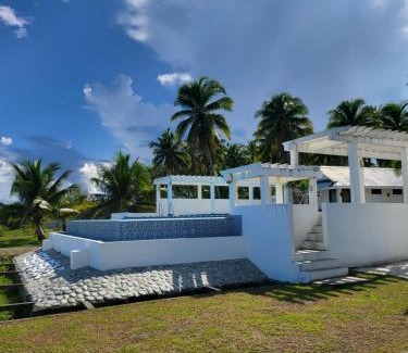 Dipaculao Complejo | Hermanos Leisure Farm & Resort