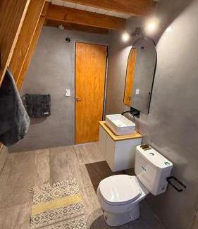 General Rodriguez Casa | Hermosa Cabaña Alpina Zona Oeste