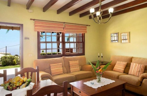 Tijarafe Cabaña | Hermosa casa con piscina privada,Wifi,vista al Mar