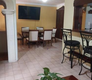 Merida Villa | Hermosa casa cuatro recámaras independientes CA
