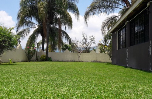 Cajititlan Casa | HERMOSA CASA DE CAMPO EN FRACCIONAMIENTO LA NORIA DE TRES REYES AMPLIA